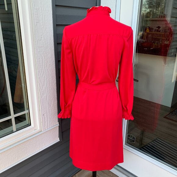Vintage 70s Button Tie Front  Ruffle Trim Modest 60s Retro Secretary Dress - Picture 7 of 16